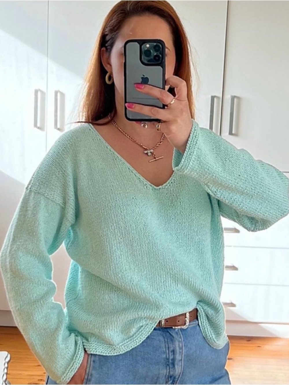 Light Mint V-Neck Women's Sweater - Casual Knit Pullover